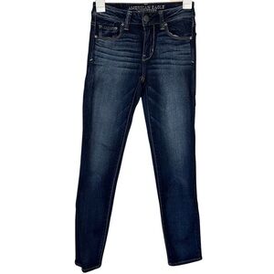 American Eagle Outfitters Dark Wash Skinny Jeans Size 0 Short